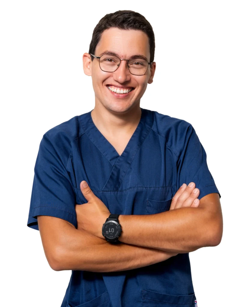 Dr Julien Vincent, chirurgien-dentiste à Angers, dans son cabinet