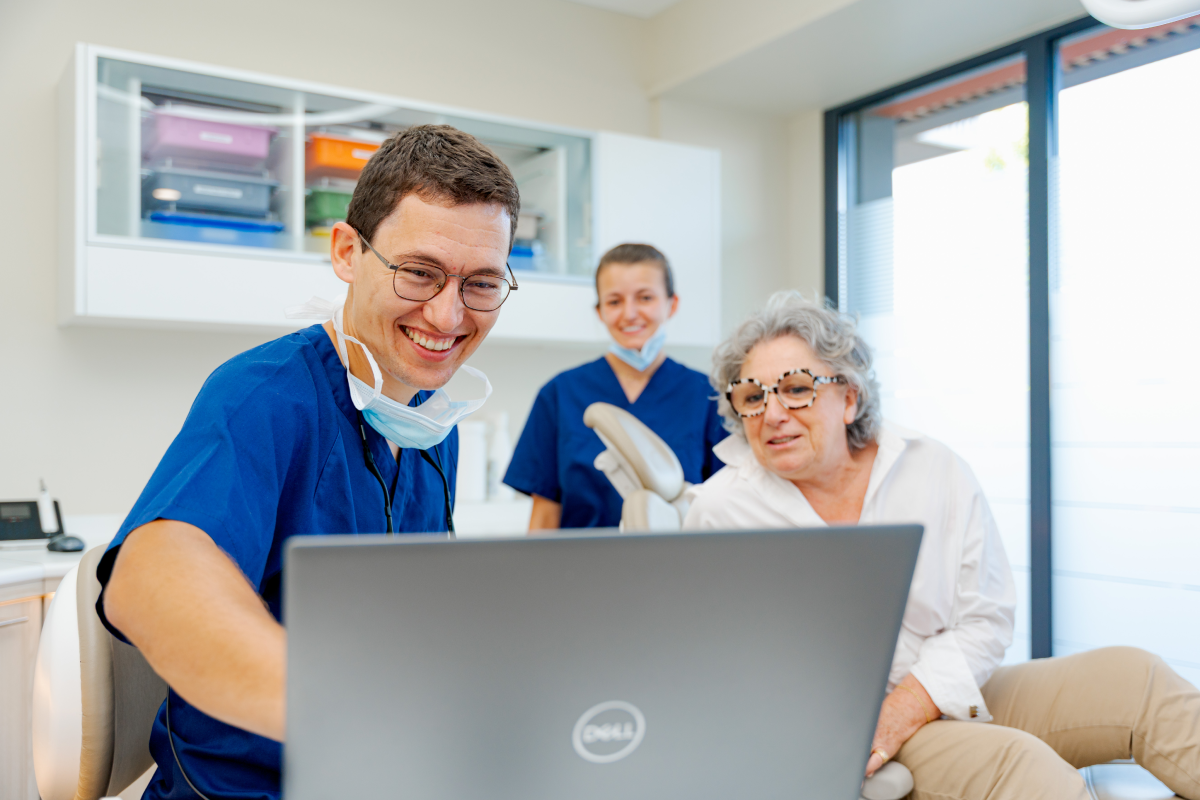 Expertise du cabinet en chirurgie dentaire complexe