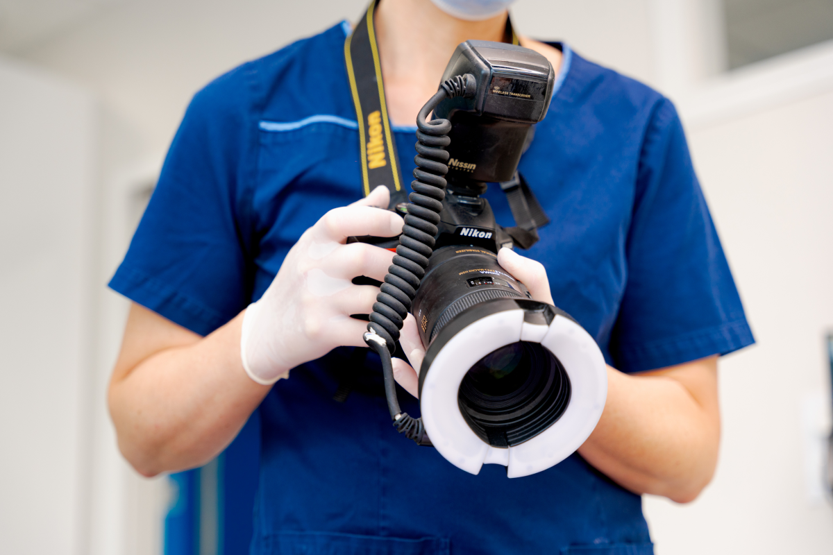 Consultation avec un chirurgien-dentiste spécialiste à Angers